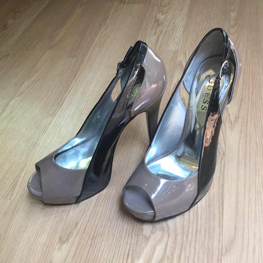 Guess Peep-Toe Heel